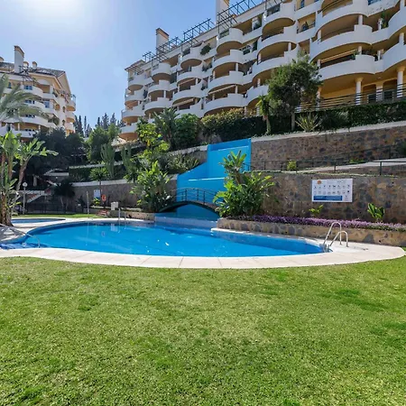 Newly Renovated 3bed Penthouse Retreat With Pools In Prime Location * Marbella