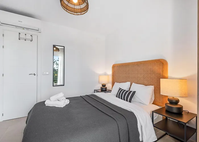 Newly Renovated 3bed Penthouse Retreat With Pools In Prime Location Apartmán