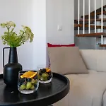 דירה Newly Renovated 3bed Penthouse Retreat With Pools In Prime Location *